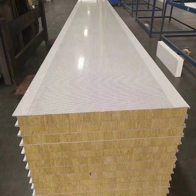 Decoratieve GI geperforeerde plaat warmgewalste gegalvaniseerde spoel