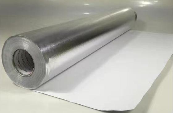 Hitte Weerspiegelende Materiële Aluminiumfolie die Met een laag bedekte Geweven Glasvezel onder ogen ziet