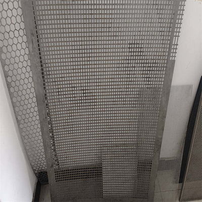 1cm*2cm galvaniseerde de Rechthoekige Opening Geslagen Metaal Mesh For Filtering Equipment