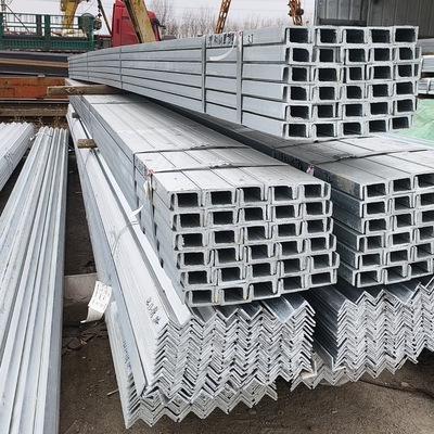Warm gedompelde gegalvaniseerde stalen hoeken en kanalen Zinkcoating 20-30uM
