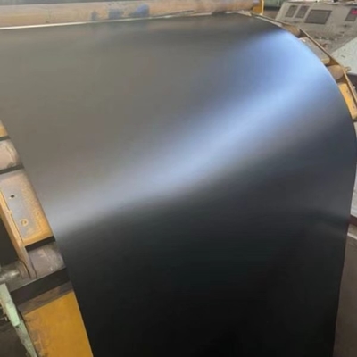 Breedte 600-1250 mm Zinkcoating 40-275 g Voorgeverfde galvalume staal spoel voor bouwmaterialen