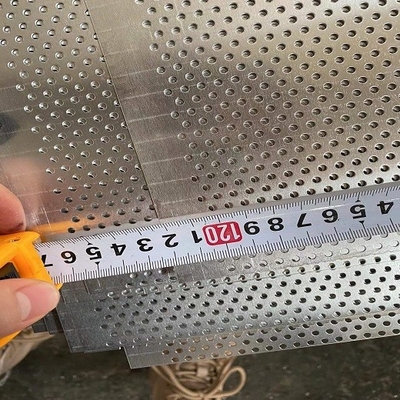 Het klassieke Veranderde Ingelaste Blad van het Aluminiummetaal voor Bouw, het Vloeren