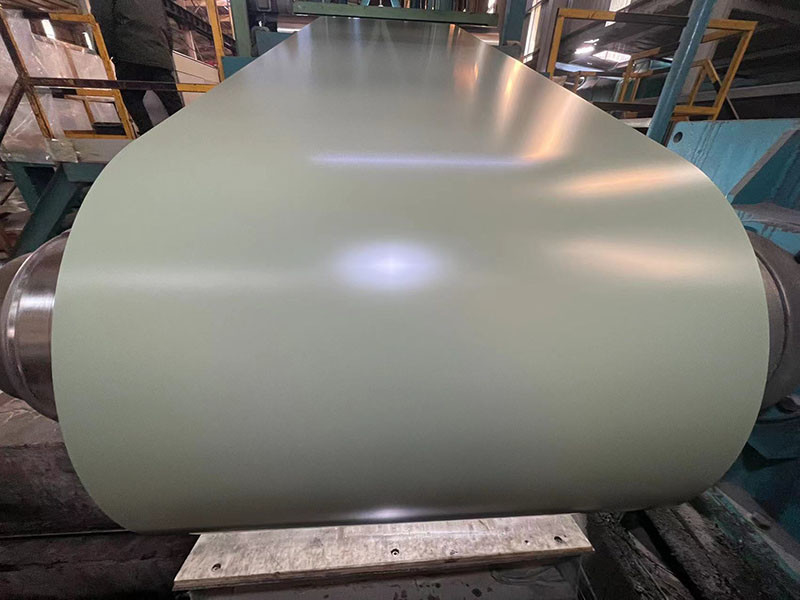 Kleurrijke PPGI-stalen spoelen met zinkcoating voor daken Z40-Z80